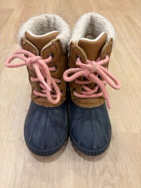 GAP Toddler Boots - Size 9-10T